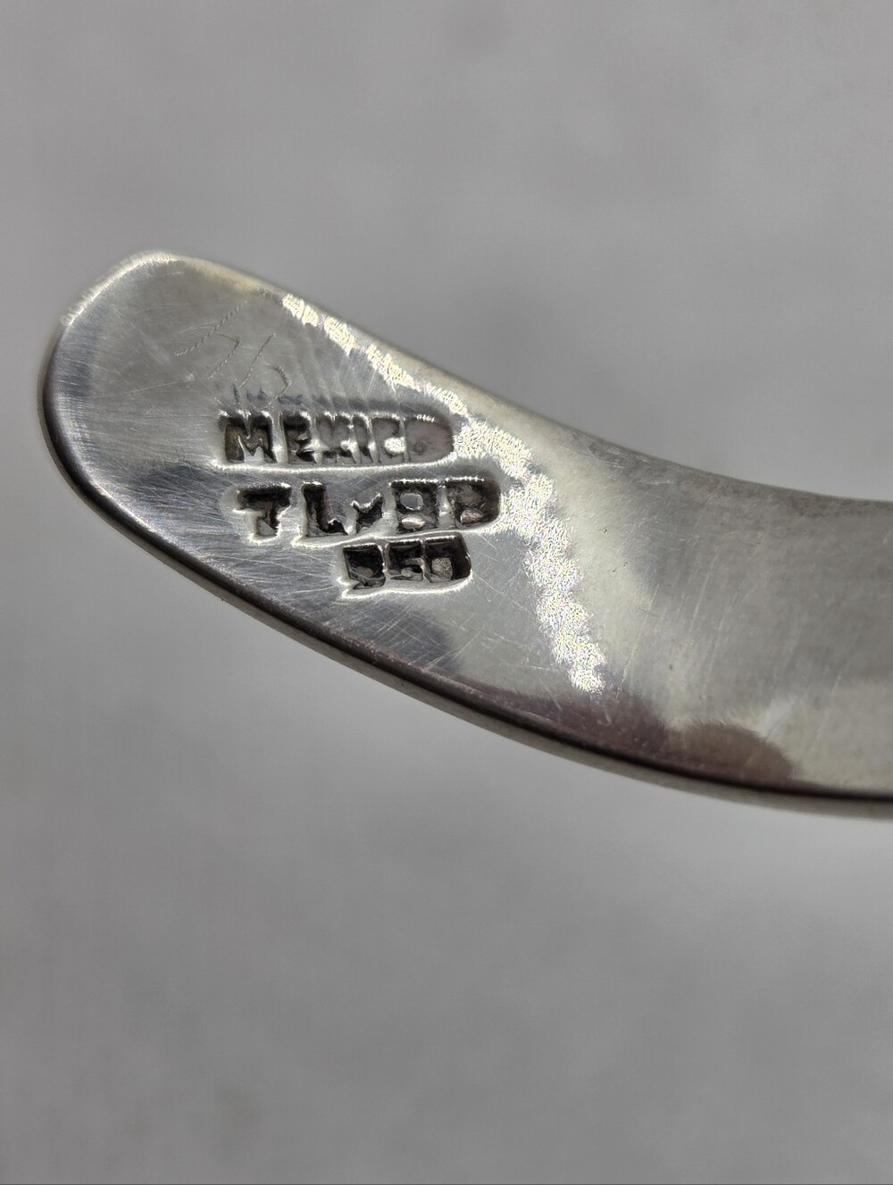 Vintage Taxco 950 Bracelete Sterling Silver Cuf - Picture 8 of 8